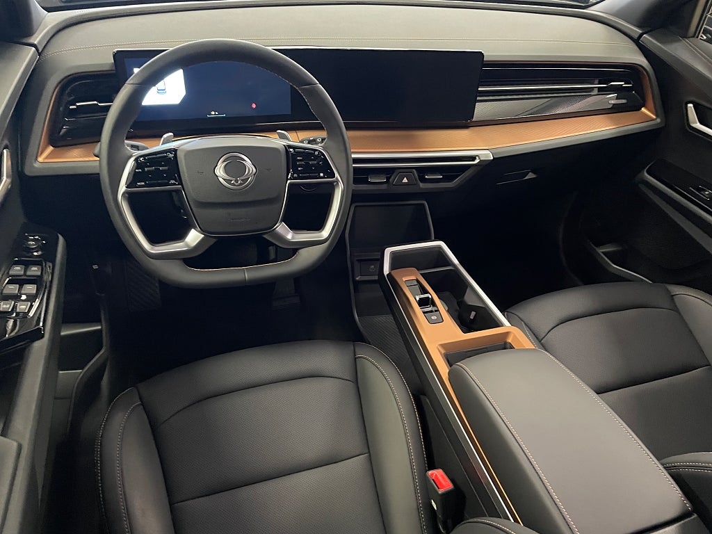 KGM KGM Torres EVX Luxury Edition Demobil