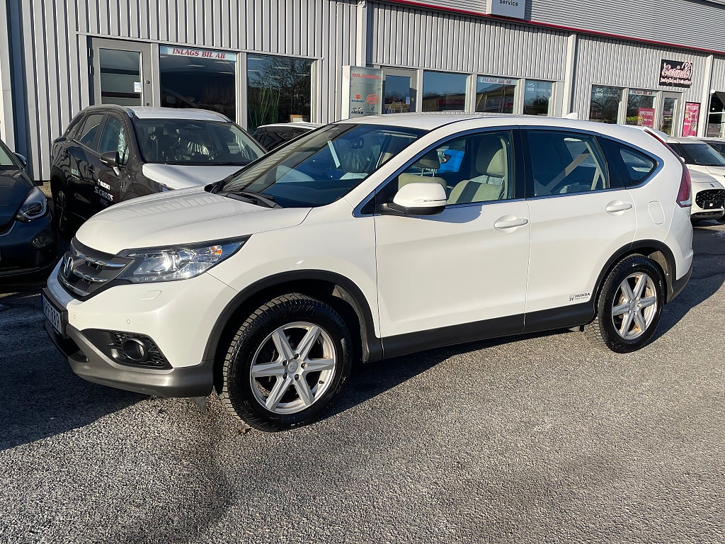 Honda CR-V Elegance 1.6 i-DTEC Läs annonstexten nedan.