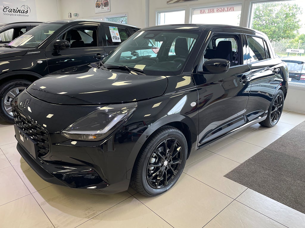 Suzuki Swift SELECT GT Hybrid Vinterdäck ingår! 3års Garanti och fri service!