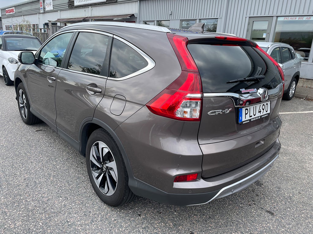 Honda CR-V 2.0 i-VTEC 4WD Executive Pano, Dragkrok. 3år begagnat garanti