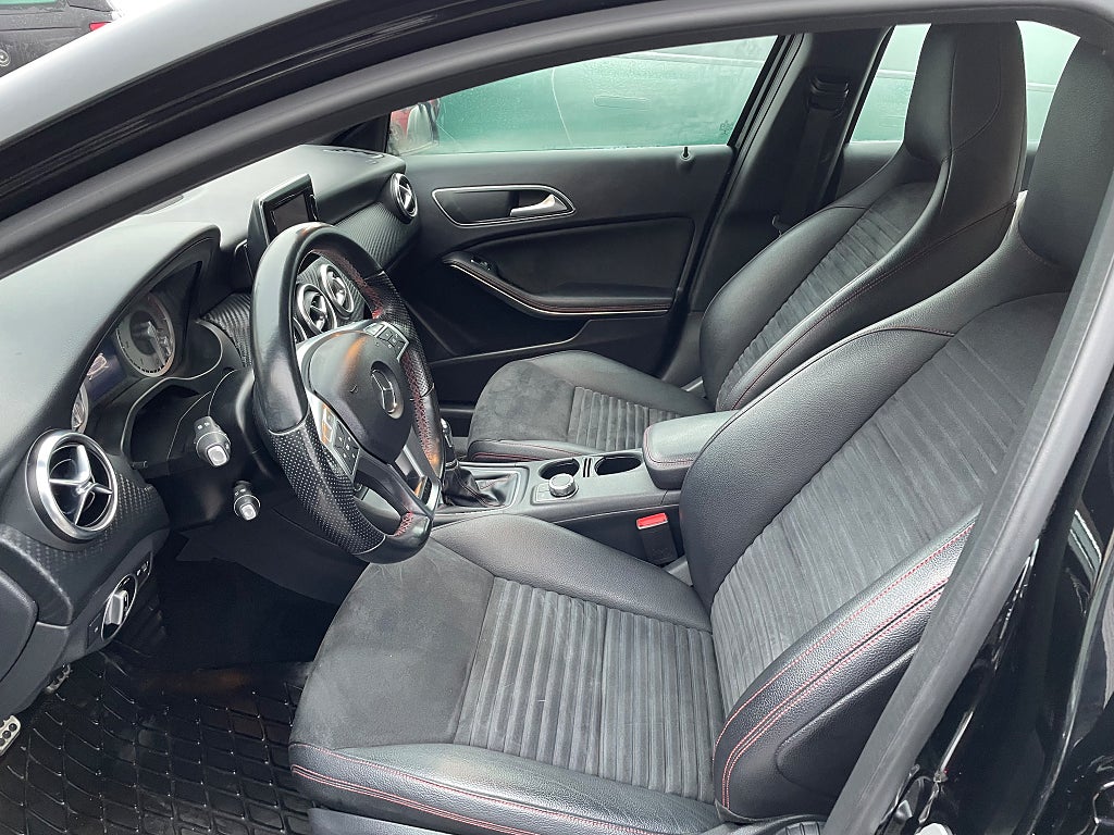 Mercedes-Benz A 180 CDI AMG Line Panoramatak